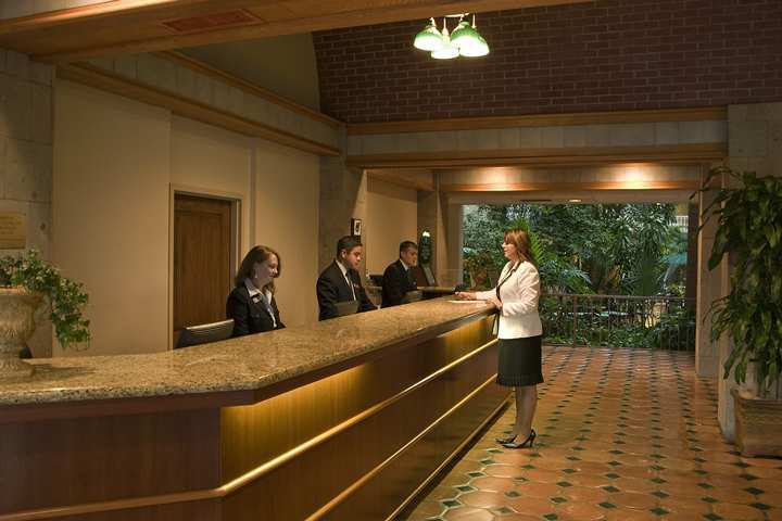 Doubletree By Hilton Mcallen Hotel Interior photo